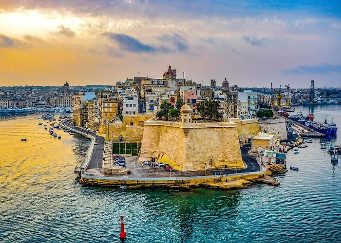 Cozy 3 Bedrooms Flat In Paceville *